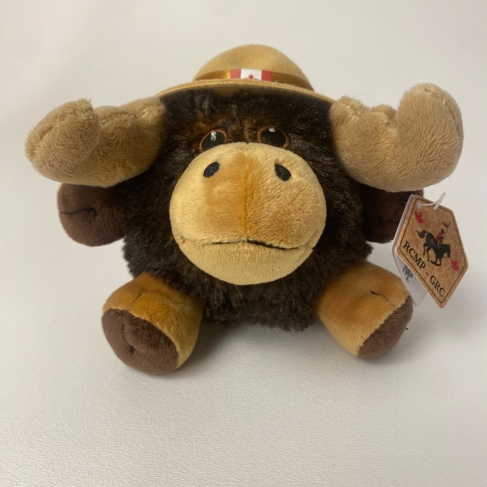 Stuffed Animal House RCMP Moose Plush Kids Small‎ Brown Mountie Hat Souvenir
